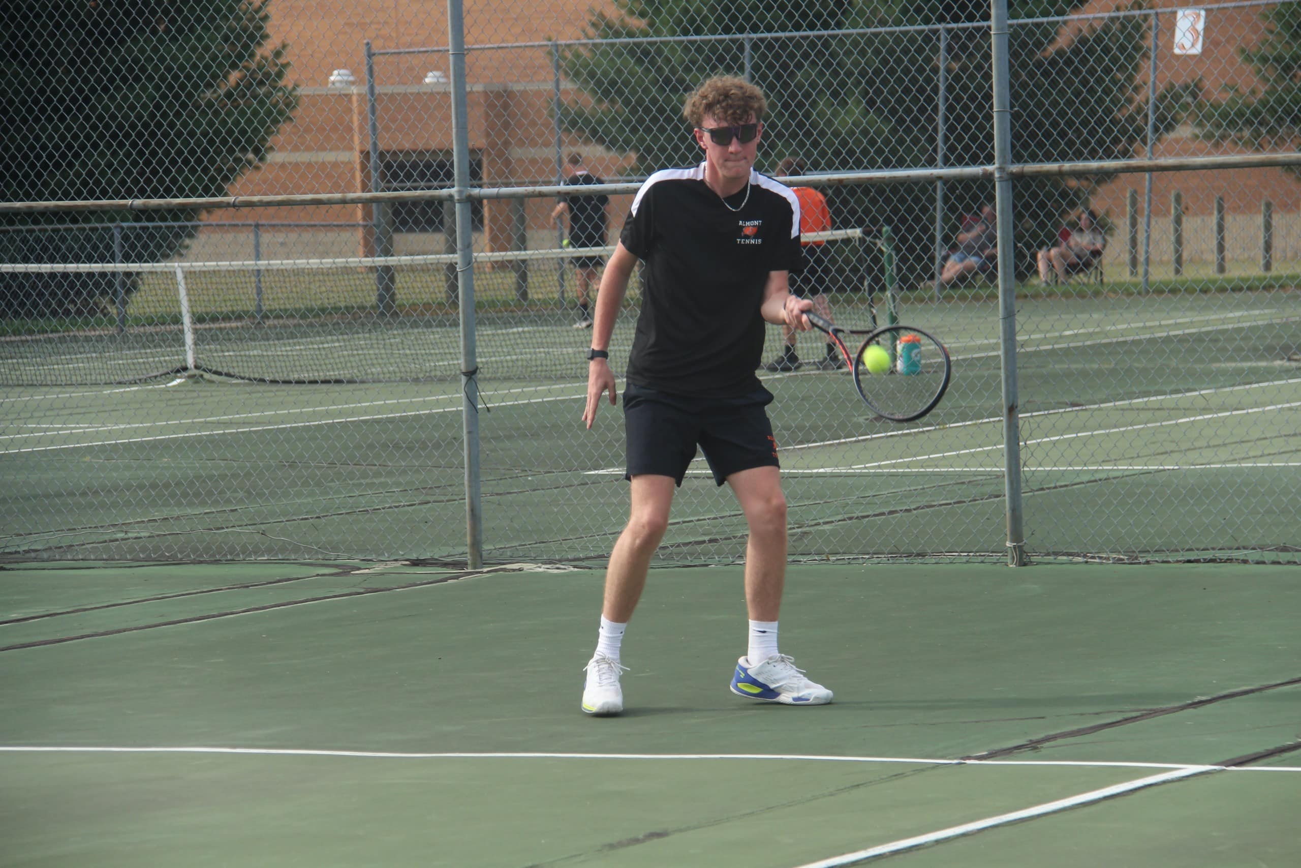 Imlay City crushes Railroaders in tennis action; Raiders tied Wolves – Tri-City Times